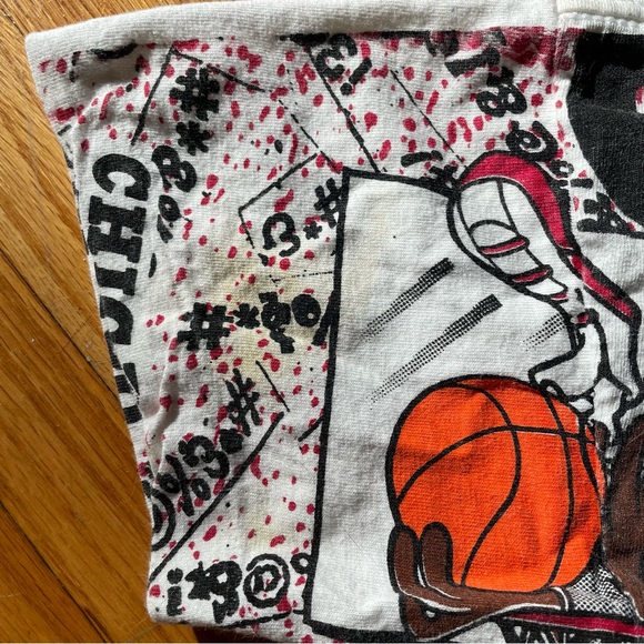 Vintage AOP Warner Bros Chicago Bulls taz tshirt - Picture 3 of 9